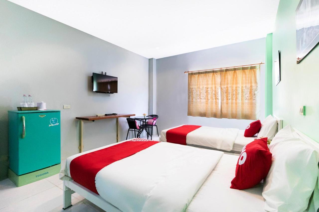 Oyo 632 Thanagrit Apartelle Tha Mai Екстериор снимка